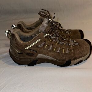 Keen Alamosa WP Hiking Shoes 9.5